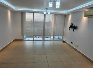 Apartamento · 107m² · 2 Recámaras · 2 Estacionamientos · Alquiler de Apartamento en Alquiler en Hato Pintado G. S