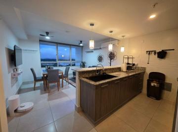Apartamento de 2 habitaciones, Panamá · Nc101 Se Alquila Amplio Apartamento Full Amoblado en El Bosque