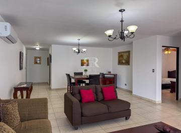 Apartamento · 135m² · 2 Recámaras · 2 Estacionamientos · Apartamento Amoblado en Bella Vista PH Blue Park