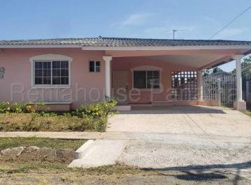 Casa de 3 habitaciones, Chitré · Venta de Casa en Chitre