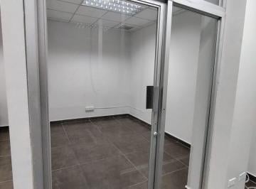 Oficina comercial en Alquiler Vía Israel · Alquilo Oficina Centrica en Via Israel 1er Piso