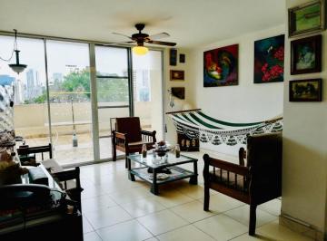 Apartamento de 4 habitaciones, Panamá · Venta Apartamento El Cangrejo