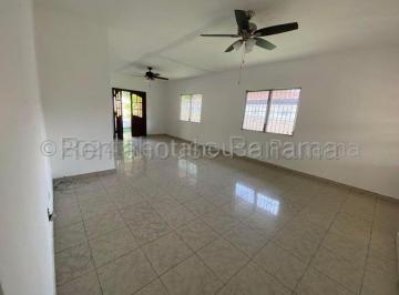 Casa de 3 habitaciones, Panamá · Alquiler Casa Altos de Panamá