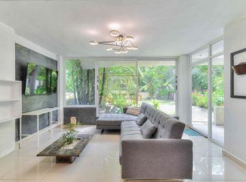 Apartamento · 130m² · 3 Recámaras · 2 Estacionamientos · Venta de Apartamento con Jardín en Altamira Gardens (Mc)