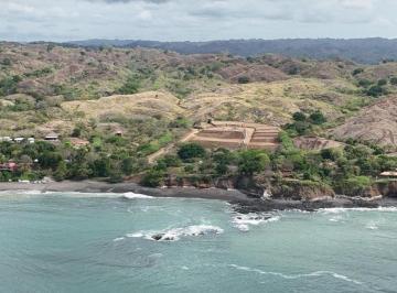 Terreno / Lote , Pedasí · Vendo Amplios Lotes con Vista Al Mar en Playa Venao, Panamá