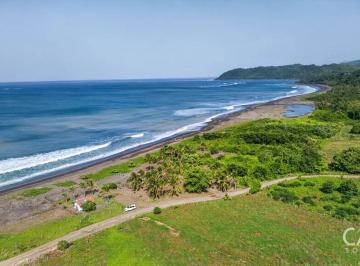 Terreno / Lote , Tonosí · Parcela Residencial Titulada en Venta en Cuchilla Bay, Cambutal