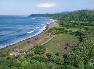 Terreno / Lote , Tonosí · 1.619 m² Parcela Residencial con Título en Venta en Cuchilla Bay, Cambutal
