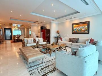 Apartamento · 385m² · 4 Recámaras · 3 Estacionamientos · Se Alquila Apartamento Remodelado de 4 Recamaras en Costa del Este