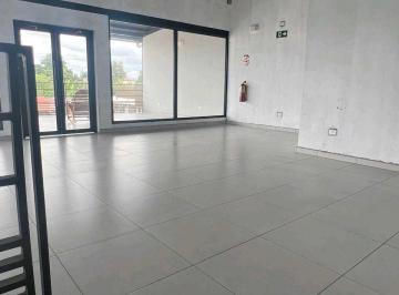 Local comercial · 200m² · 2 Recámaras · 2 Estacionamientos · Alquilo Local 200 m Dvd