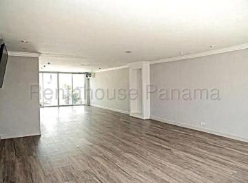 Casa de 3 habitaciones, Panamá · Venta de Casa en La Alameda 347 m