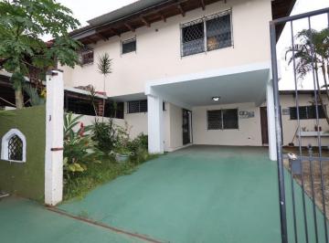Casa · 280m² · 3 Recámaras · 2 Estacionamientos · Casa Dúplex en Venta | Área de Nueva California $140,000indepe