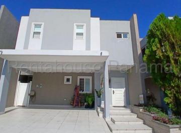 Casa de 3 habitaciones, Panamá · PH Augusta Av Paseo Norte