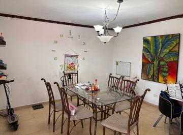 Apartamento de 3 habitaciones, Panamá · La Loma, Venta Apto. Cerca Hosp. San Fernando, 3 Rec!