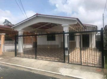 Casa · 312m² · 3 Recámaras · 2 Estacionamientos · Vendo Casa en La Chorrera Valle Dorado