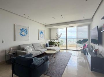 Apartamento · 188m² · 3 Recámaras · 2 Estacionamientos · Alquiler Apartamento en PH Greenview, Santa María