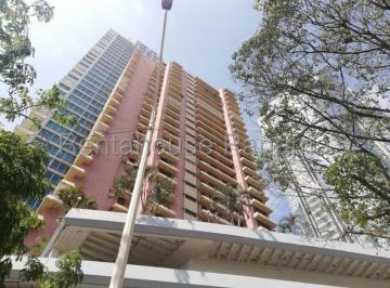 Apartamento de 2 habitaciones, Panamá · Venta de Apartamento en Paitilla