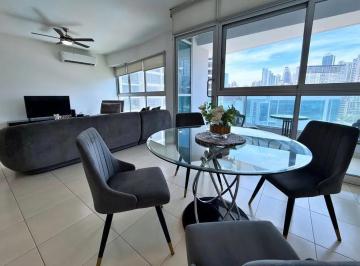 Apartamento de 1 habitación, Panamá · Apartamento en Venta en PH Grand Bay Tower, Av Balboa - Oportunidad Única