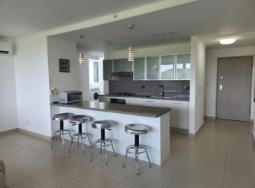 Apartamento de 3 habitaciones, Panamá · Apartamento en Alquiler Clayton Park II | Vista Al Canal + Full Amoblado