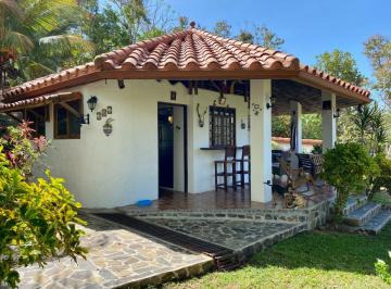 Casa · 98m² · 1 Recámara · 2 Estacionamientos · Venta Casa Altos del Maria Terreno 1,927 m² Cv