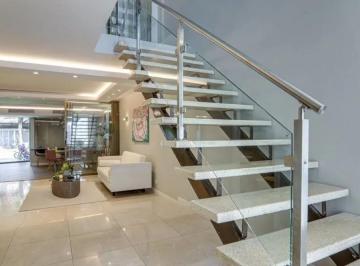 Casa de 4 habitaciones, Panamá · Descubra La Casa de Sus Sueños: Lujosa Casa Paitilla de Tres Pisos en Venta