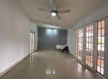 Casa de 3 habitaciones, Panamá · Venta de Casa en Hato Pintado