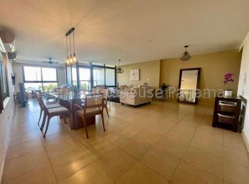 Apartamento de 3 habitaciones, Panamá · Apartamento en Costa del Este PH Parque del Mar en Alquiler