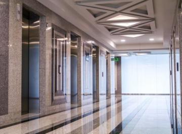 Oficina comercial · 181m² · 2 Estacionamientos · Oficinas en Venta en Bella Vista