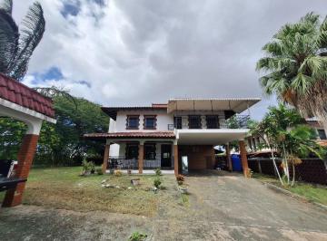 Casa · 500m² · 4 Recámaras · 4 Estacionamientos · Alquilo Casa en Betania
