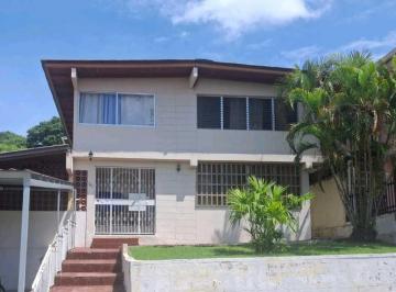 Casa · 193m² · 4 Recámaras · 1 Estacionamientos · Casa a La Venta Altos de Betania