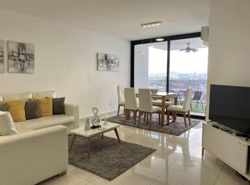Apartamento de 3 habitaciones, Panamá · Vendo Apartamento en El Cangrejo