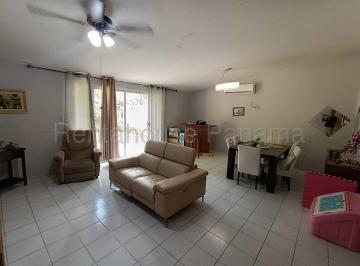Casa de 3 habitaciones, Panamá · Casa en Chanis Casablanca en Venta