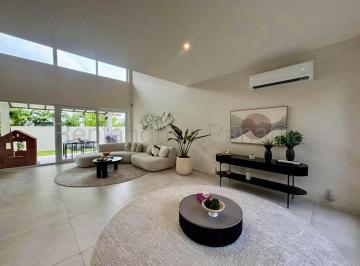 Casa de 3 habitaciones, Panamá · Venta de Casa en Santa Maria The Woods 331 m