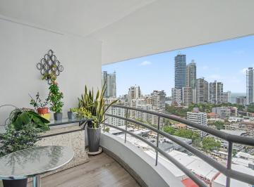 Apartamento · 135m² · 3 Recámaras · 2 Estacionamientos · Se Vende Apartamento en Paitilla, PH Mirabel