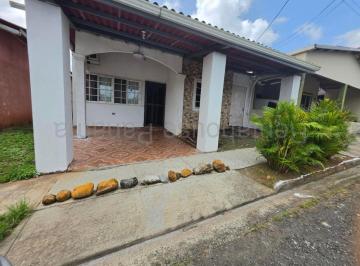 Casa de 3 habitaciones, Arraiján · Venta de Casa en Arraijan