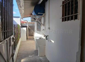 Casa de 3 habitaciones, San Miguelito · Venta de Casa en San Antonio San Antonio Ruta Rufino Alfaro 234 m