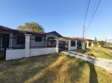 Casa de 2 habitaciones, Dolega · Algarrobos Park Dolega Chiriqui Casa en Alquiler