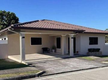 Casa de 2 habitaciones, Dolega · Los Algarrobos Dolega Casa en Alquiler