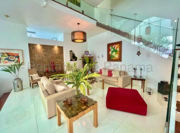 Casa de 4 habitaciones, Panamá · Alquiler Casa Altos del Golf
