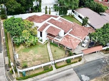 Casa de 5 habitaciones, Panamá · Alquiler de Casa en San Francisco (Altos del Golf)