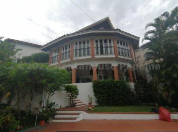 Casa de 4 habitaciones, Panamá · Venta de Casa en La Alameda