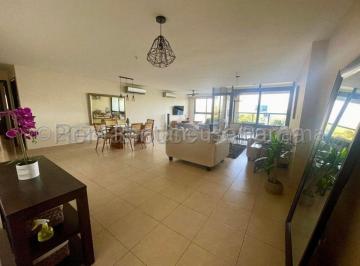 Apartamento de 3 habitaciones, Panamá · Alquiler de Apartamento en PH Parque del Mar, Costa del Este