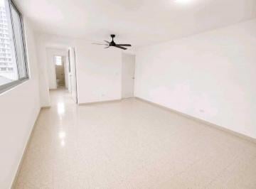 Apartamento · 77m² · 2 Recámaras · 1 Estacionamientos · Alquiler $650 Mensual en Bella Vista, con Estacionamiento Interno