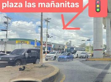 Terreno / Lote · 16063m² · 29 Estacionamientos · Venta de Terreno Comercial en Las Mañanitas, Ideal Para Galeras
