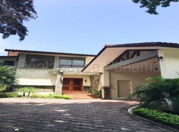 Casa de 3 habitaciones, Panamá · Venta de Casa en El Dorado