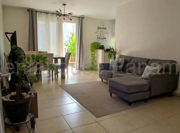 Casa de 3 habitaciones, La Chorrera · Alquiler de Casa en Arboledas Chorrera
