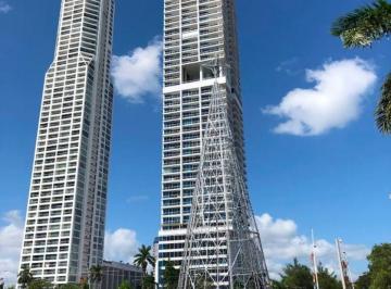 Apartamento de 1 habitación, Panamá · Venta Apartamento Av Balboa, PH Destinity, Panamá. Mar27 - 753
