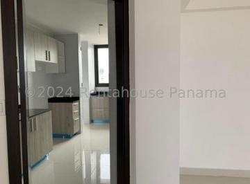 Apartamento de 3 habitaciones, Panamá · Alquiler de Apartamento en El Cangrejo.