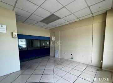 Edificio · 82m² · 2 Estacionamientos · Alquiler de Oficina en Pancanal Plaza, Albrook (21)