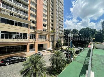 Casa de 5 habitaciones, Panamá · Venta de Casa en El Cangrejo