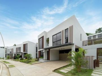 Casa · 188m² · 3 Recámaras · 2 Estacionamientos · Vivienda Familiar con Club House y Canchas |188 m² Desde $361k